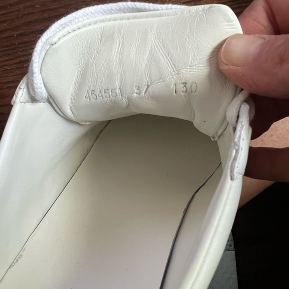 Gucci Ace Embroidered Arrow Sneakers Size 7 Pre-owned With dust Bag And box. - Picture 10 of 10